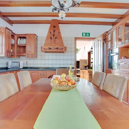 Casa Salinoco Мачер